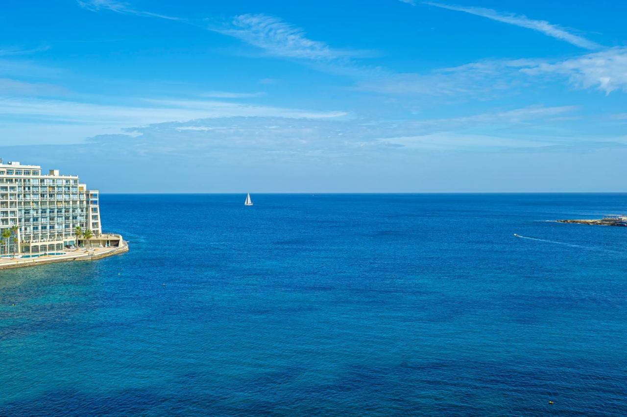 Spinola Bay Top Floor Seafront 3 Bedroom Apartment With Panoramic Sea Views - By Getawaysmalta Saint Julian's Eksteriør billede