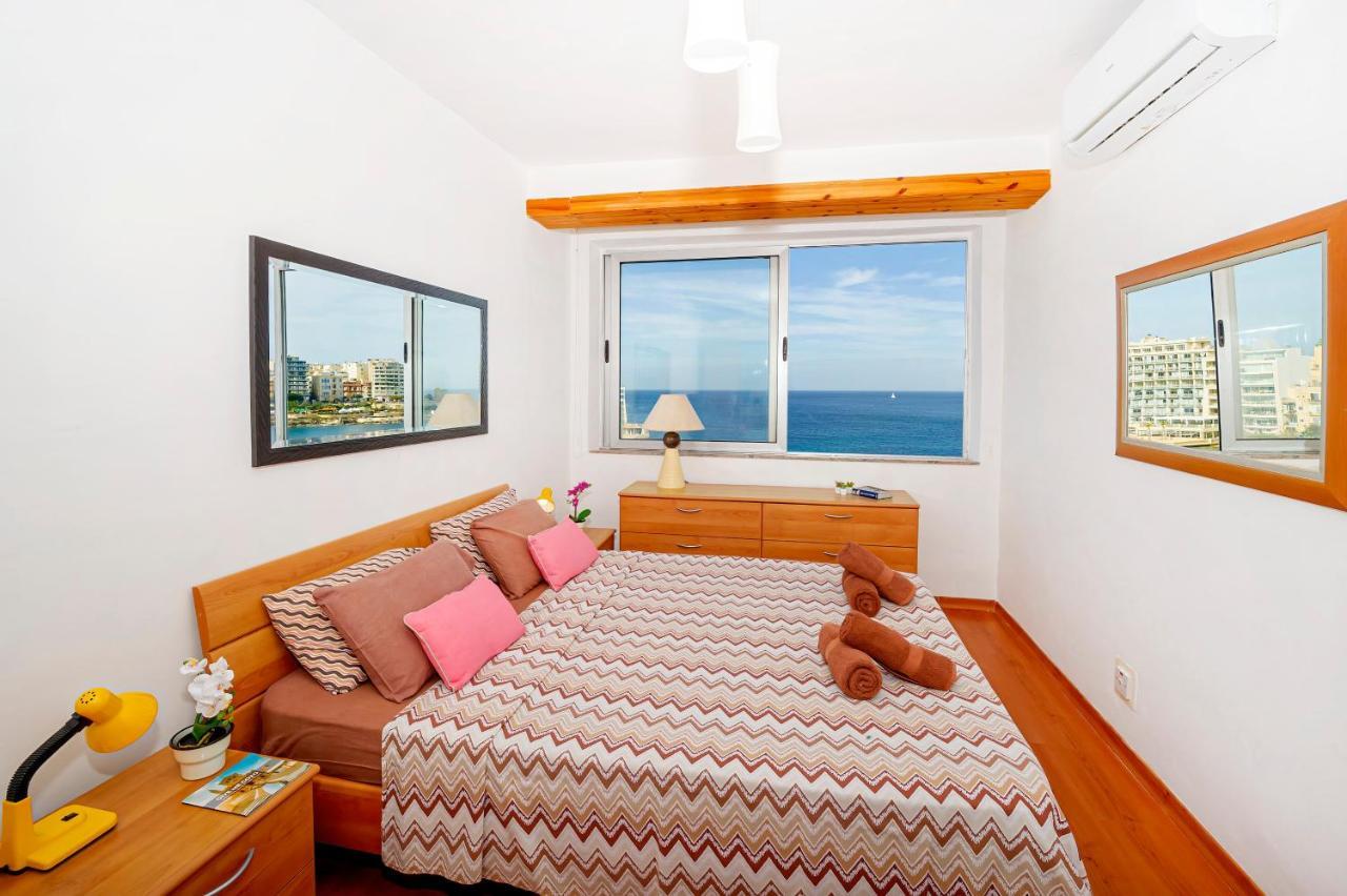 Spinola Bay Top Floor Seafront 3 Bedroom Apartment With Panoramic Sea Views - By Getawaysmalta Saint Julian's Eksteriør billede