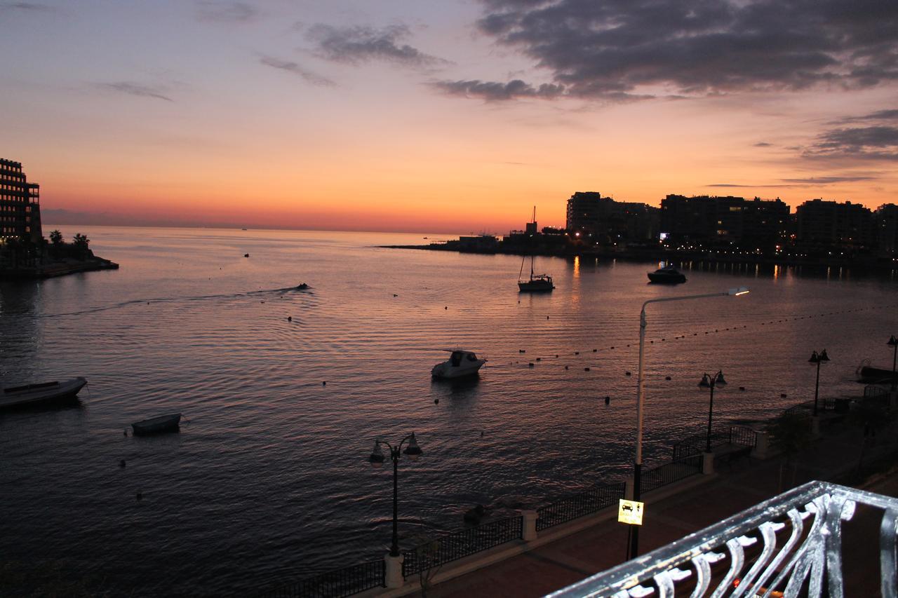 Spinola Bay Top Floor Seafront 3 Bedroom Apartment With Panoramic Sea Views - By Getawaysmalta Saint Julian's Eksteriør billede